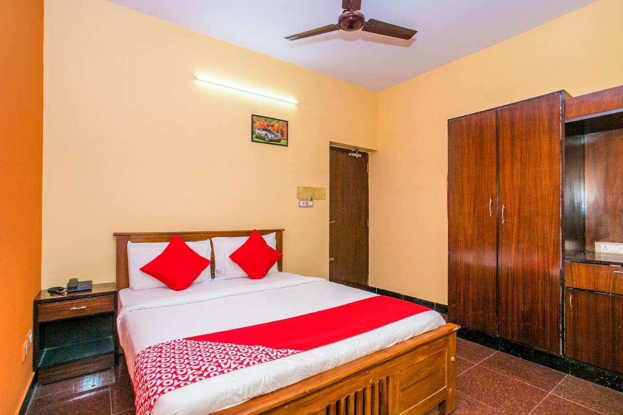 Priyanka Residency Hotel บังกาลอร์ ภายนอก รูปภาพ