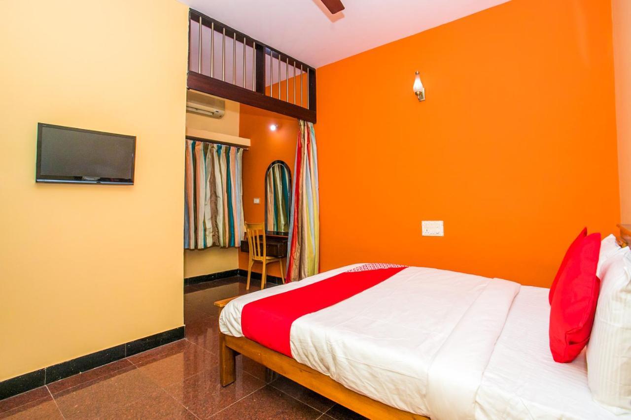 Priyanka Residency Hotel บังกาลอร์ ภายนอก รูปภาพ