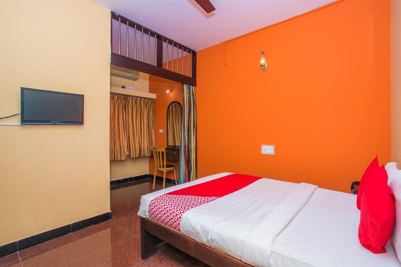 Priyanka Residency Hotel บังกาลอร์ ภายนอก รูปภาพ